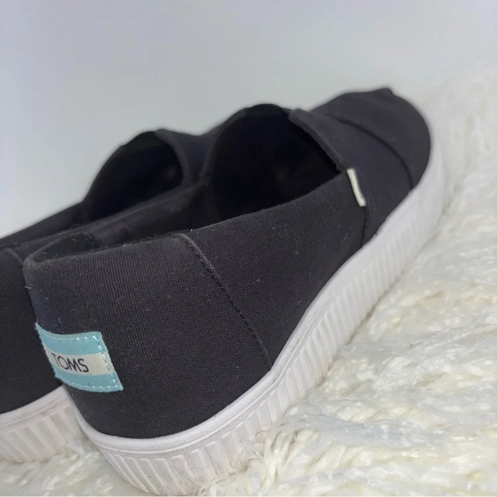 TOMS Women 9.5M Alpargata Platform Canvas Slip On Shoes‎ Black White